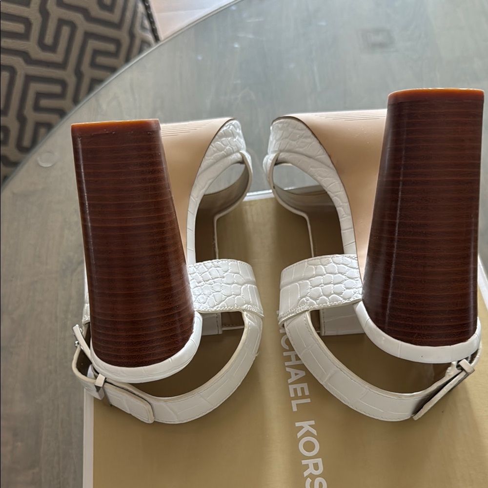 Michael Kors White Heels with T-Strap Design - Picture 7 of 7